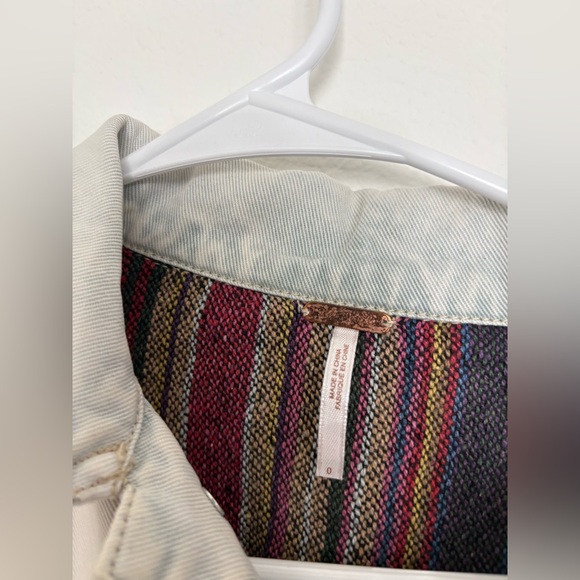 Free People Mix Baja Denim Moto Jean Jacket cropped 100% Cotton Festival size 0 - Picture 3 of 5